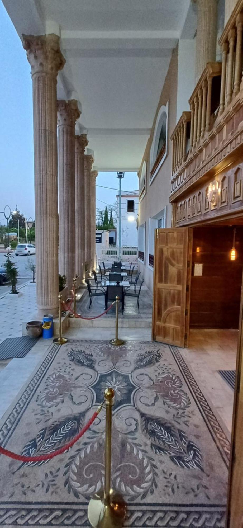Trajan Hotel Timgad Kültér fotó